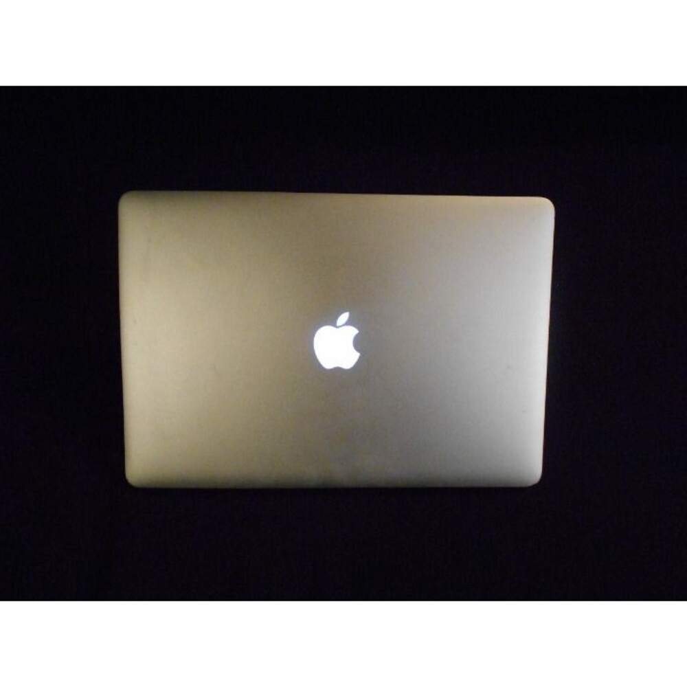 Macbook Pro 15 Inch With Box - Picture 4 of 5
